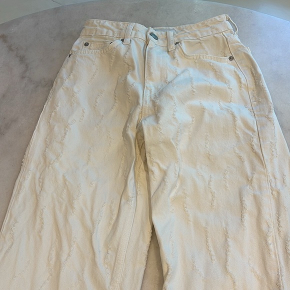 ZARA MIDRISE ZW STRAIGHT LEG CREAM JEAN 32/0 - Picture 3 of 7